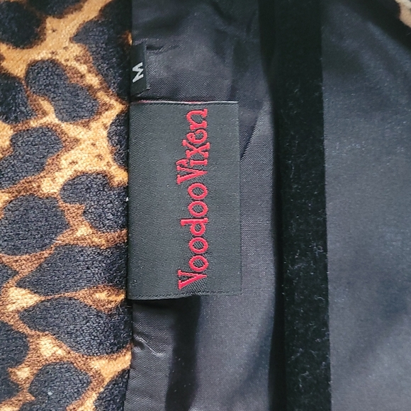 Voodoo Vixen Faux Leopard Crop Jacket Size Medium - Picture 6 of 8